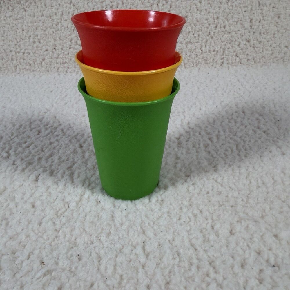 Tupperware Set of 3 Stackable 7oz Tumbler Cups ~ Red, Yellow, Green